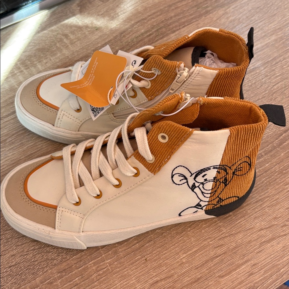 Kids' High-Top Sneakers with Fun Character Design